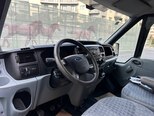 Ford Transit-16