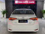 Toyota Corolla-6