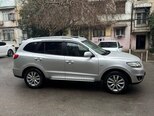Hyundai Santa Fe-4