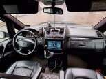 Mercedes Viano-8