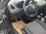 Renault Megane-12