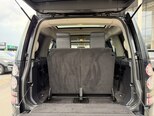 Land Rover Discovery-11