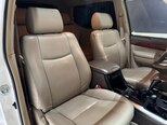 Toyota Land Cruiser Prado-11