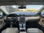 Volkswagen Passat CC-10