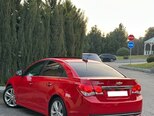 Chevrolet Cruze-12