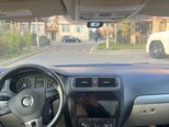 Volkswagen Jetta-6