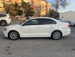 Volkswagen Jetta-4