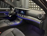 Mercedes E 300 de-12