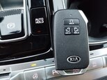 Kia Carnival-14