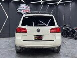 Volkswagen Touareg-7