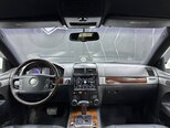 Volkswagen Touareg-11