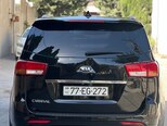 Kia Carnival-2