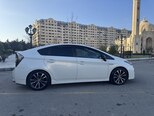 Toyota Prius-10