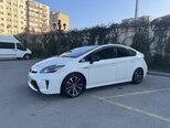 Toyota Prius-3