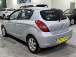 Hyundai i20-9