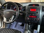 Kia Sorento-10