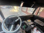 MAZ 642208-5