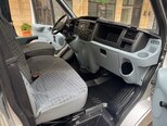 Ford Transit-10