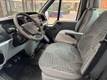 Ford Transit-12
