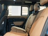 Land Rover Defender-19