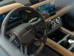 Land Rover Defender-10