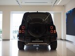 Land Rover Defender-5