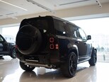 Land Rover Defender-6
