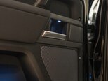 Land Rover Defender-15