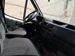 Ford Transit-6
