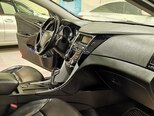 Hyundai Sonata-13