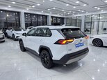 Toyota RAV4-6