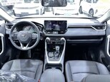 Toyota RAV4-8