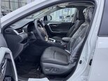 Toyota RAV4-11