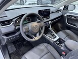 Toyota RAV4-9