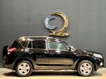 Toyota RAV4-4