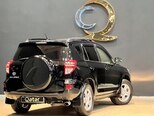 Toyota RAV4-6