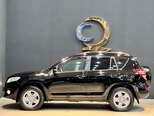 Toyota RAV4-13