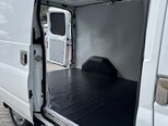 Ford Transit-8