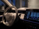 Honda e:NP2-12