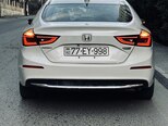 Honda Insight-3