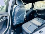 Toyota RAV4-11