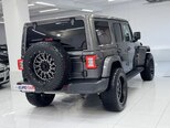 Jeep Wrangler-12