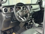 Jeep Wrangler-16