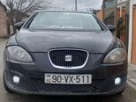 SEAT Leon-1