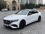 Mercedes E 300 e-2