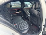 Mercedes E 300 e-17