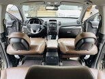 Kia Sorento-12