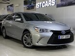 Toyota Camry-5