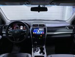 Toyota Camry-15
