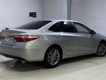 Toyota Camry-13